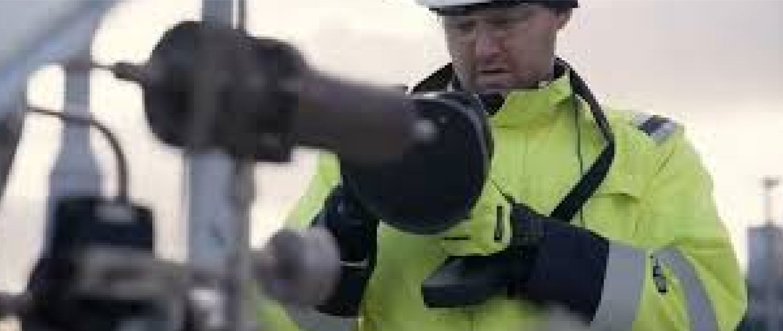 Cámara OGI para la detección y cuantificación de gases bajo las normativas de la ASEA